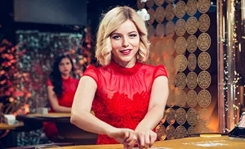 Các trò chơi bài và bàn truyền thống như Poker và Dragon Tiger